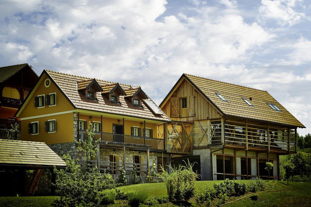 Guest House Kalska Domacija Semic 外观 照片