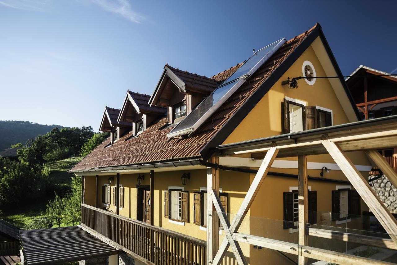 Guest House Kalska Domacija Semic 外观 照片